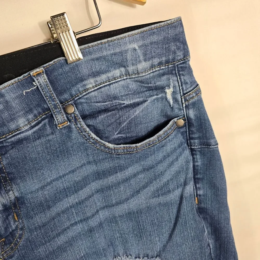 Torrid Distressed Blue Bombshell Skinny Jeans Size 22R